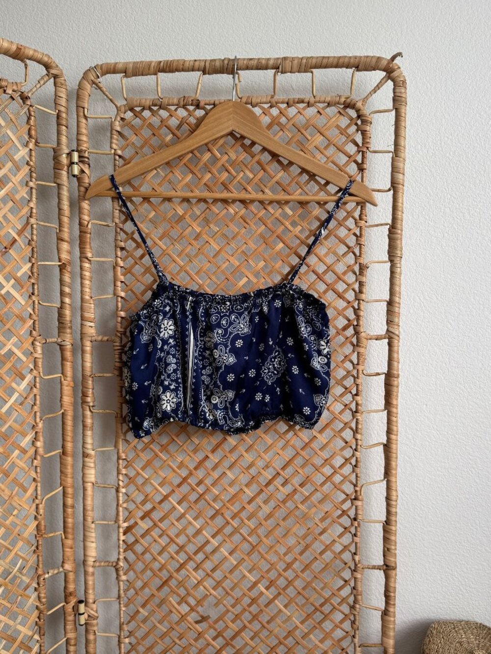 Janet Chung Bandana Paisley Print Satin Ruffle Hem Cami Crop Top Navy Blue - Picture 3 of 4